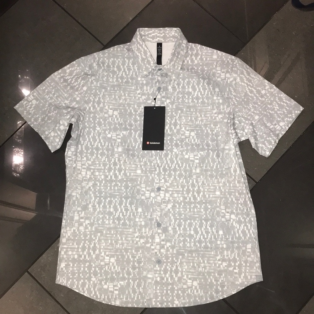 Lululemon Airing Easy SS Short-sleeve Shirt